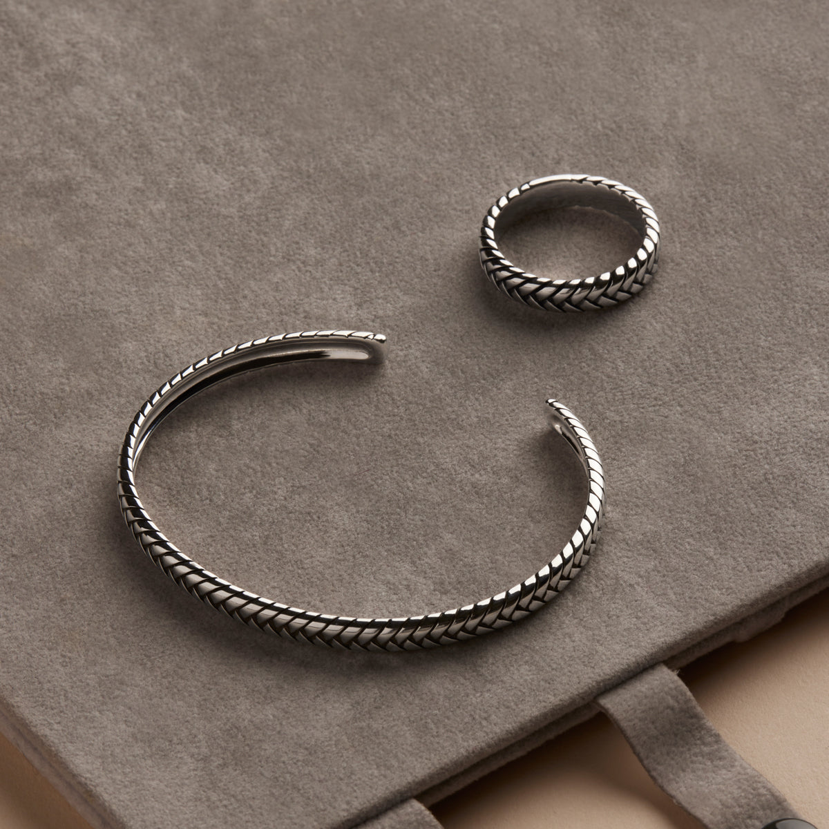 Tessera Men's Silver Cuff Bangle