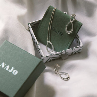 Vivante Grande Drop Silver Earrings